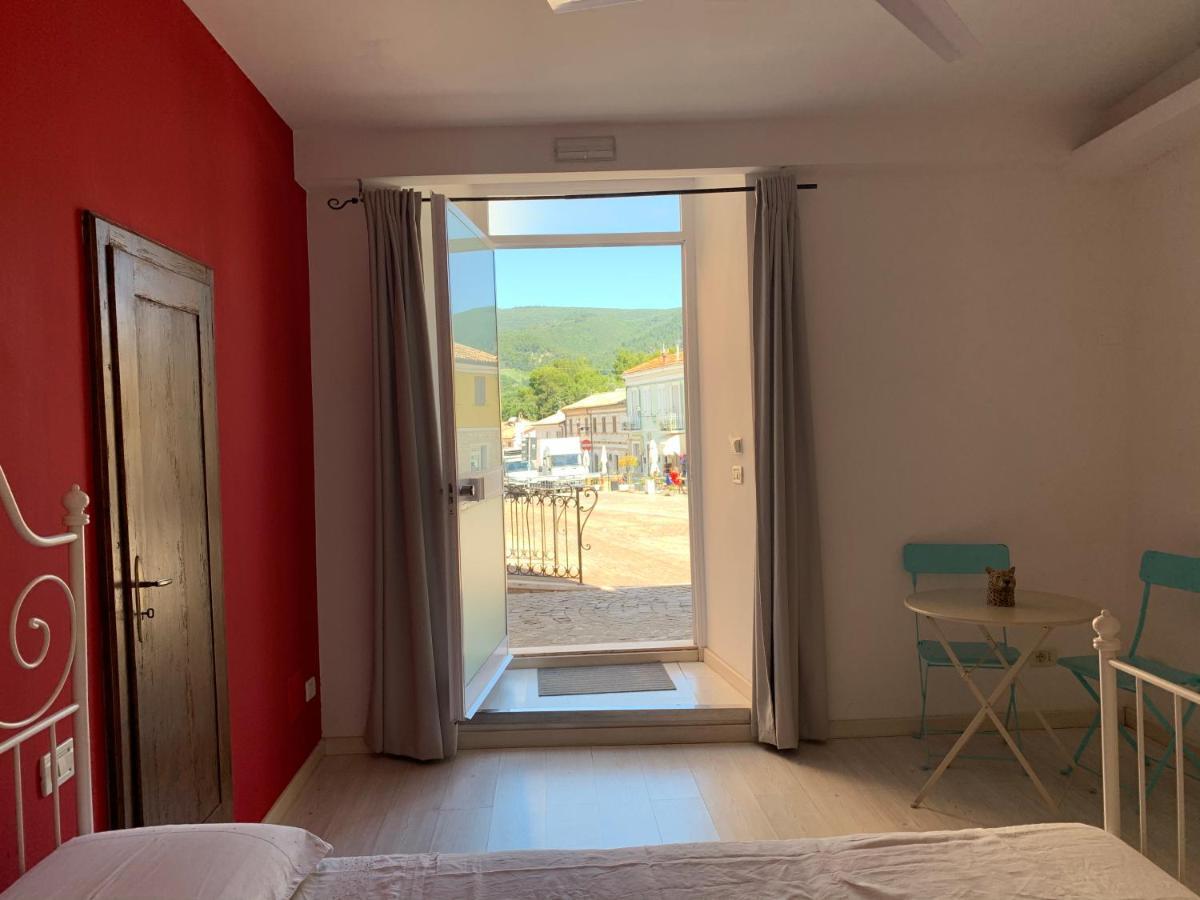 Charlotte Wix Rooms Sirolo Exterior photo