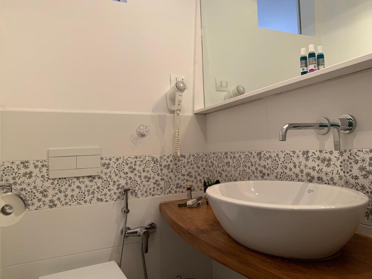 Charlotte Wix Rooms Sirolo Exterior photo